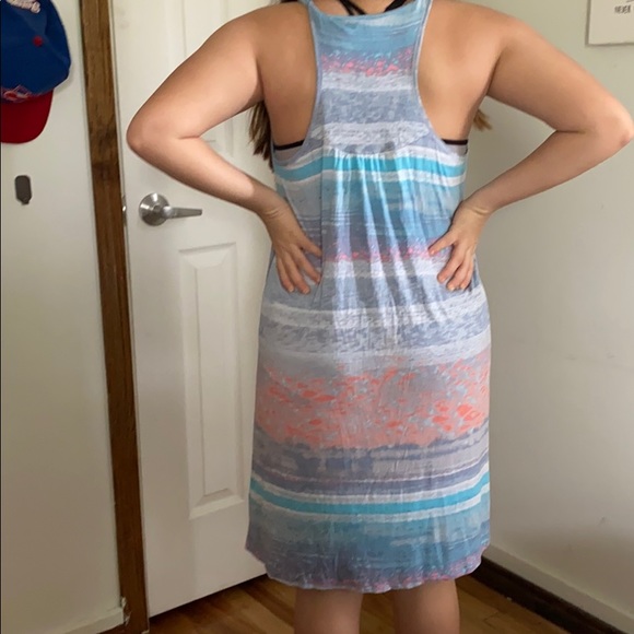 Color dress - Picture 2 of 3